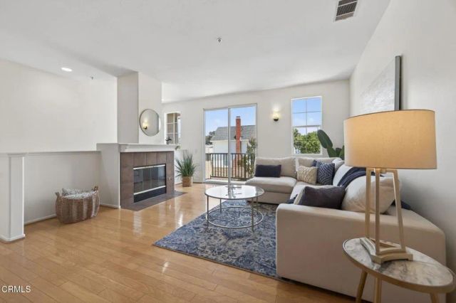2389 N Ventura Avenue, Ventura, CA 93001