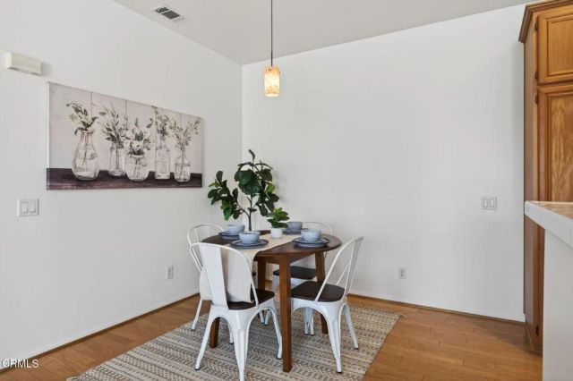 2389 N Ventura Avenue, Ventura, CA 93001