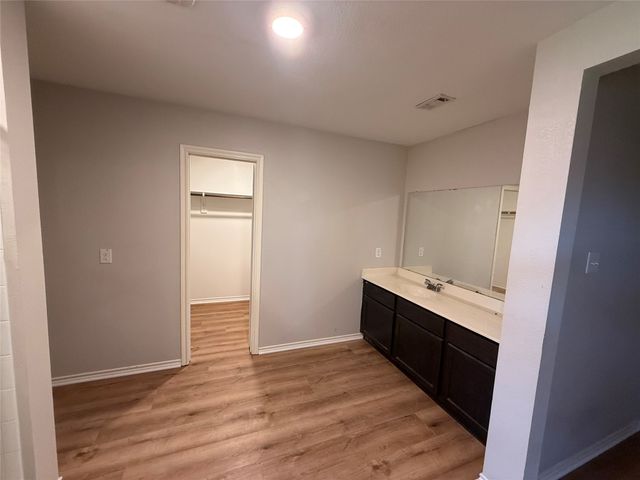 945 Newby Lane, Fate, TX 75189