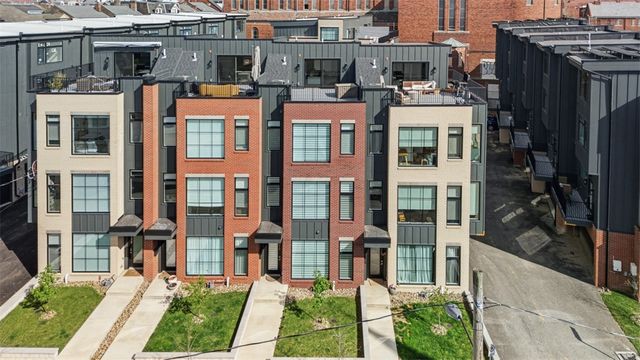4312 Summit St, Lawrenceville, PA 15201