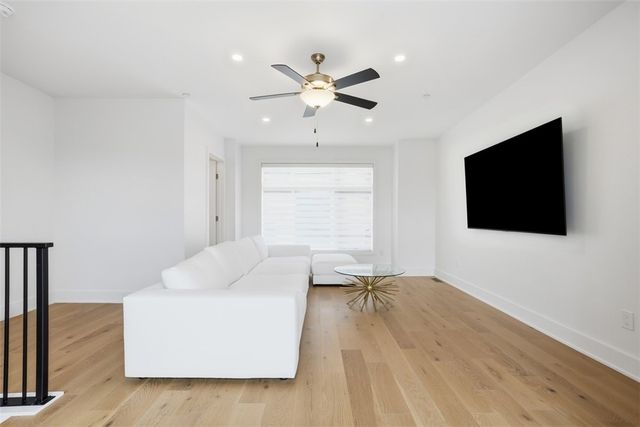4312 Summit St, Lawrenceville, PA 15201