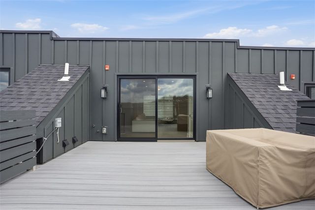 4312 Summit St, Lawrenceville, PA 15201