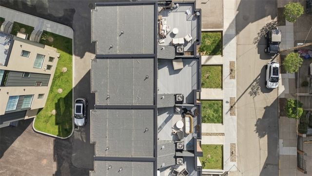 4312 Summit St, Lawrenceville, PA 15201