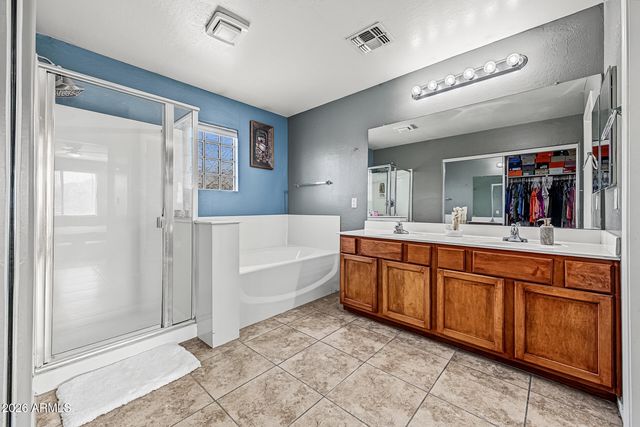 7417 W FLORENCE Avenue, Phoenix, AZ 85043