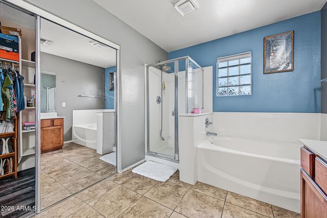 7417 W FLORENCE Avenue, Phoenix, AZ 85043