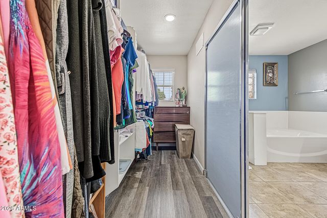 7417 W FLORENCE Avenue, Phoenix, AZ 85043