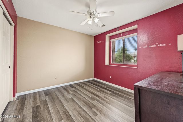 7417 W FLORENCE Avenue, Phoenix, AZ 85043