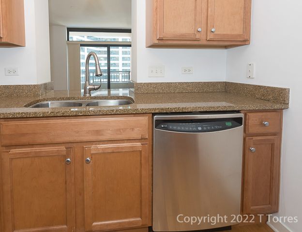 1160 S MICHIGAN Avenue 1406, Chicago, IL 60605