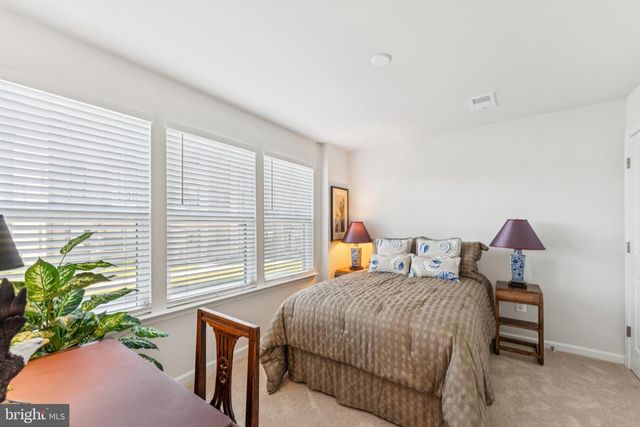 6025 SOHO WAY, Hyattsville, MD 20782