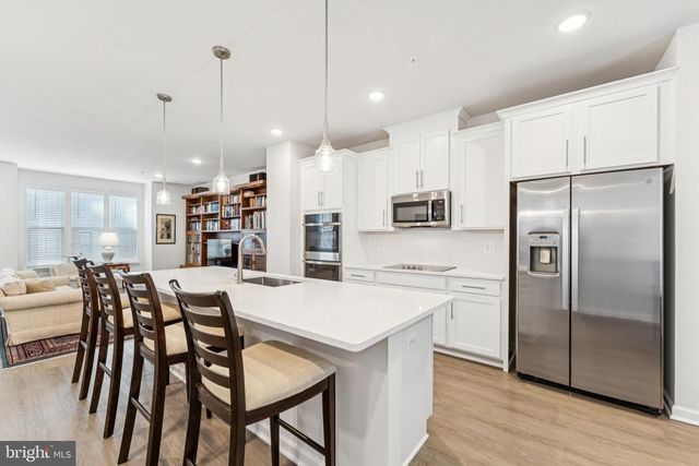 6025 SOHO WAY, Hyattsville, MD 20782