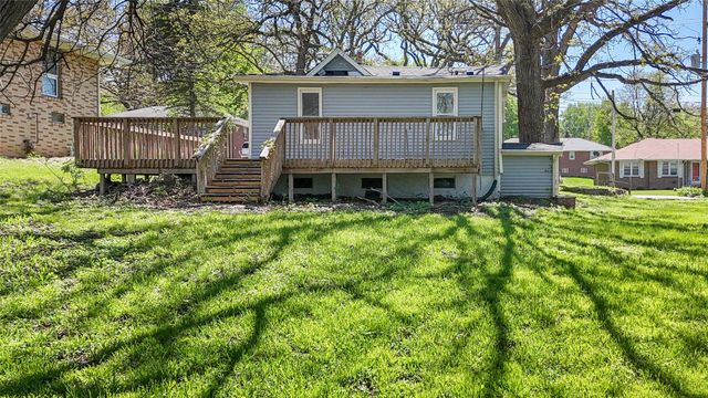 320 E Gray Street, Des Moines, IA 50315