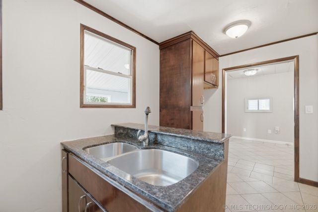 246 S 67th East Avenue, Tulsa, OK 74112