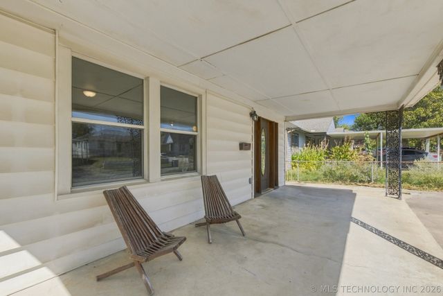 246 S 67th East Avenue, Tulsa, OK 74112