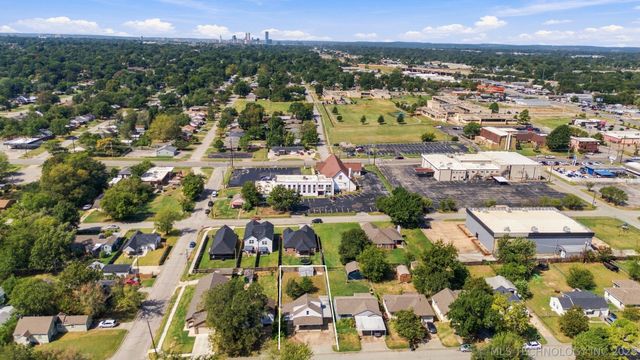 246 S 67th East Avenue, Tulsa, OK 74112