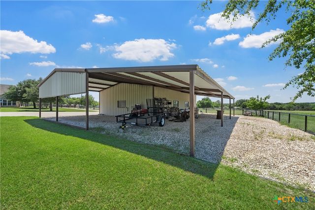 1018 Shilling Drive, Elm Mott, TX 76640