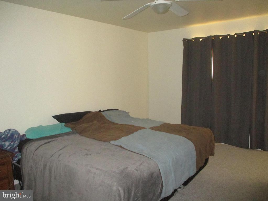 Image 7 of property listing at 94 CHESTNUT DR, Elkton, MD 21921