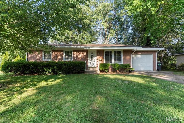 432 N 9th Street, Mascoutah, IL 62258