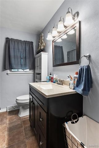 432 N 9th Street, Mascoutah, IL 62258