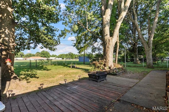 432 N 9th Street, Mascoutah, IL 62258