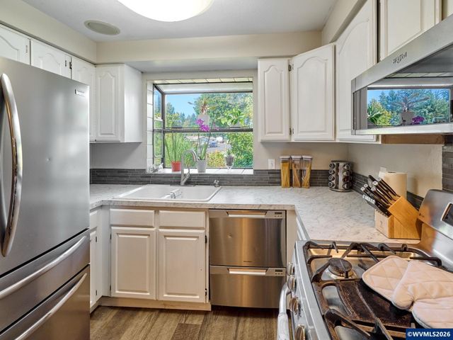 5080 Dakota Rd, Salem, OR 97306