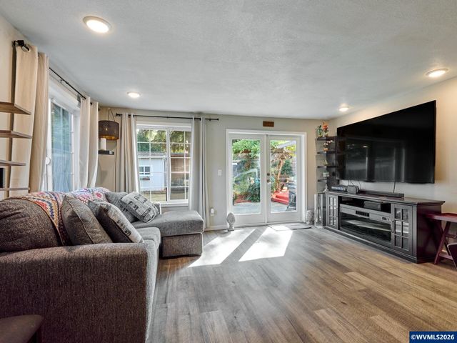 5080 Dakota Rd, Salem, OR 97306