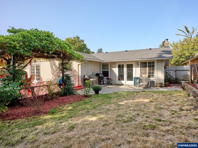 5080 Dakota Rd, Salem, OR 97306