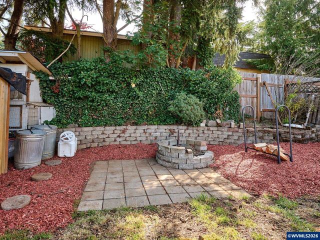 5080 Dakota Rd, Salem, OR 97306