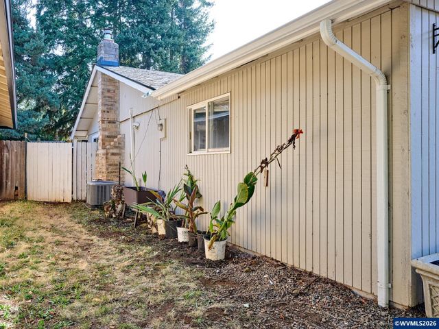 5080 Dakota Rd, Salem, OR 97306