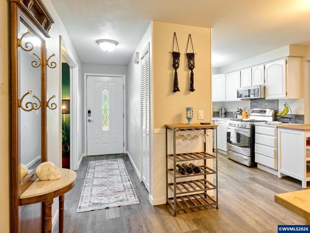 5080 Dakota Rd, Salem, OR 97306