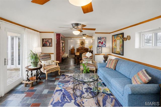 1237 Gerber Road, Edwardsville, IL 62025