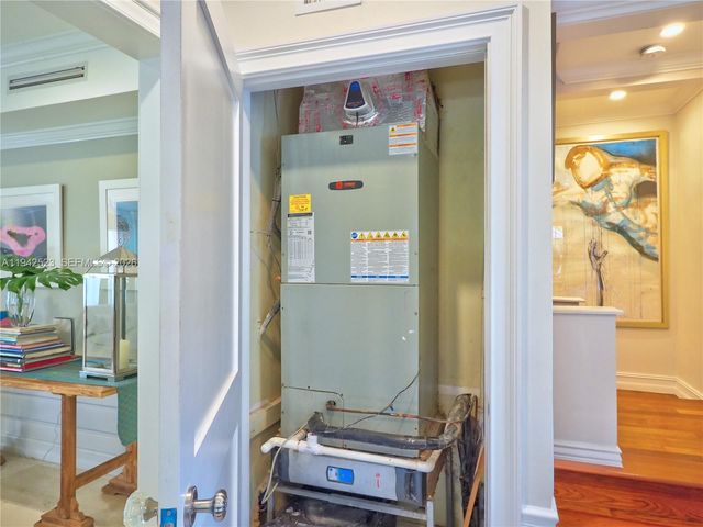 1229 Sorolla Ave, Coral Gables, FL 33134