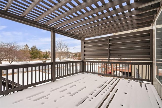 19612 W 98th Terrace, Lenexa, KS 66220