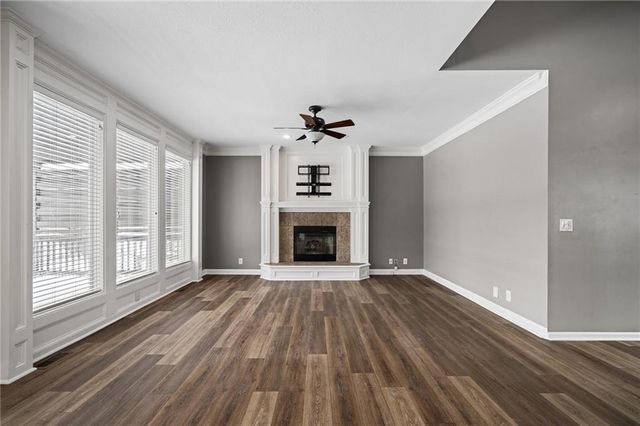 19612 W 98th Terrace, Lenexa, KS 66220