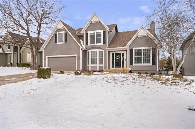 19612 W 98th Terrace, Lenexa, KS 66220