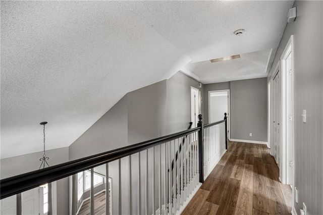 19612 W 98th Terrace, Lenexa, KS 66220