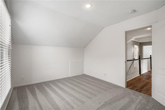 19612 W 98th Terrace, Lenexa, KS 66220