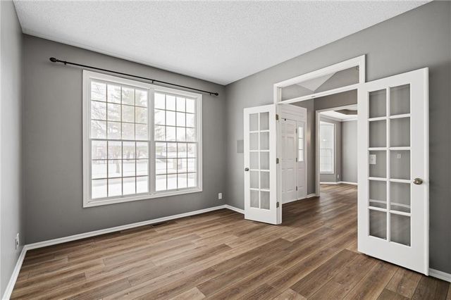 19612 W 98th Terrace, Lenexa, KS 66220