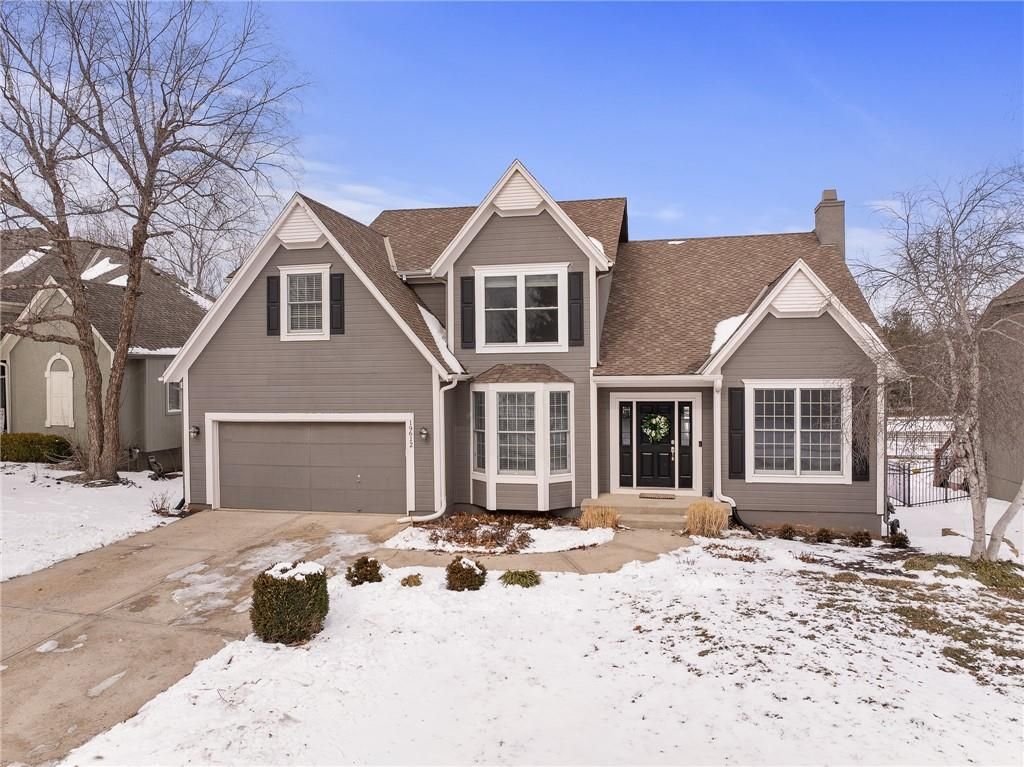 19612 W 98th Terrace, Lenexa, KS 66220