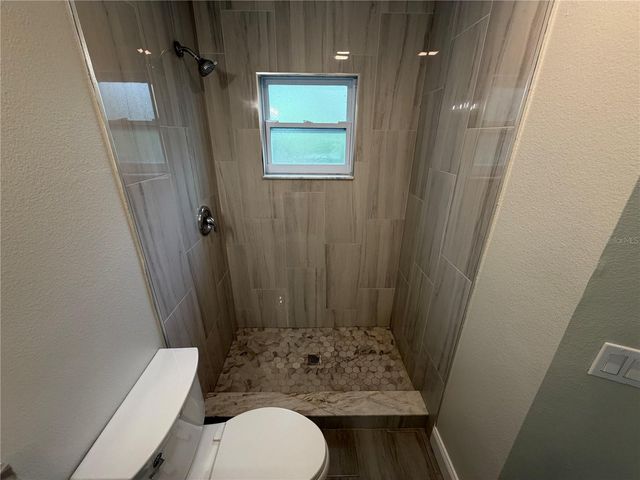 8165 RIDGE ROAD, Weeki Wachee, FL 34613
