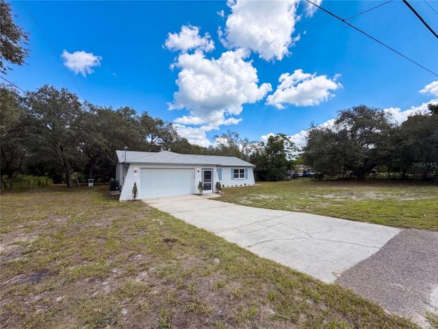 8165 RIDGE ROAD, Weeki Wachee, FL 34613