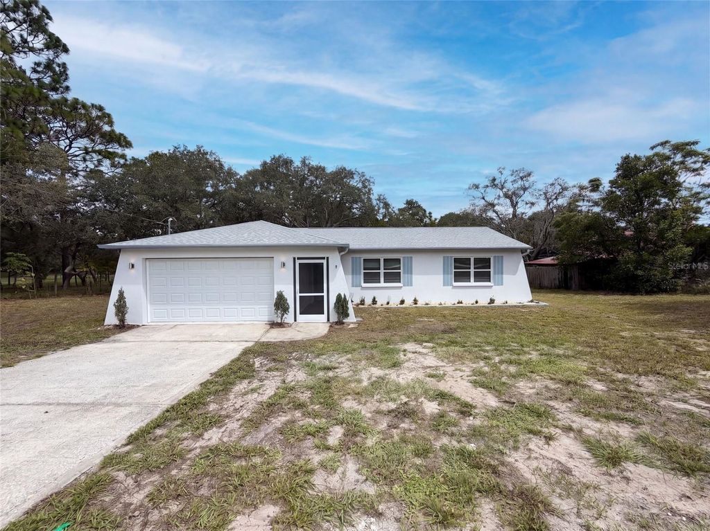 8165 RIDGE ROAD, Weeki Wachee, FL 34613