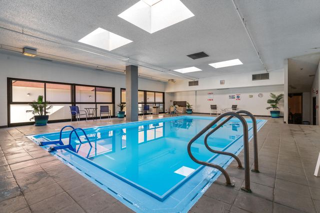 57200 E Hwy 125 4941-2-3, Monkey Island, OK 74331