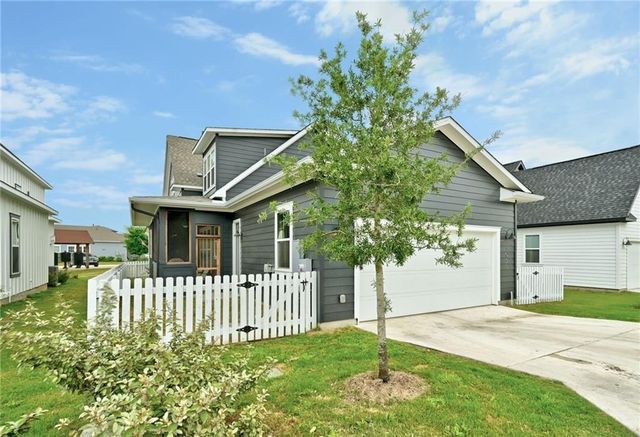 1095 Twain ST, Driftwood, TX 78619