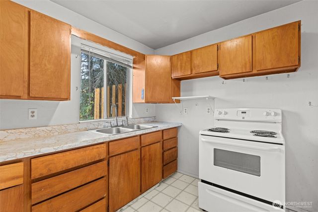 150 NE State Route 300, Belfair, WA 98528