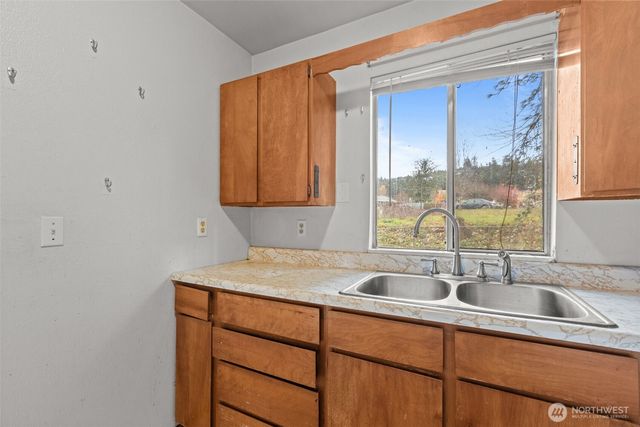 150 NE State Route 300, Belfair, WA 98528