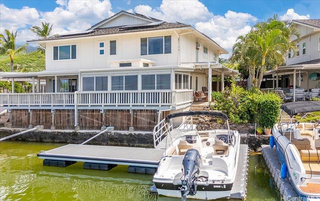 387 Opihikao Place 311, Honolulu, HI 96825