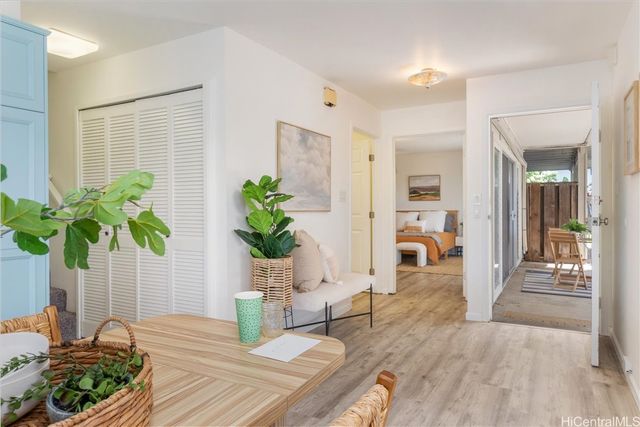 387 Opihikao Place 311, Honolulu, HI 96825