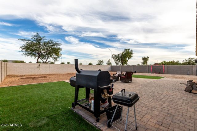76 S NAPLES Lane, Casa Grande, AZ 85122