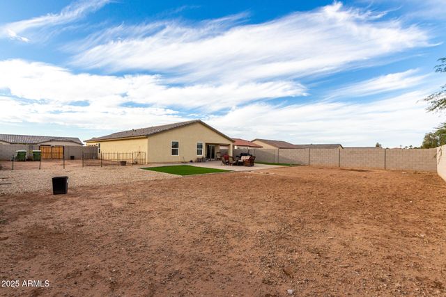 76 S NAPLES Lane, Casa Grande, AZ 85122