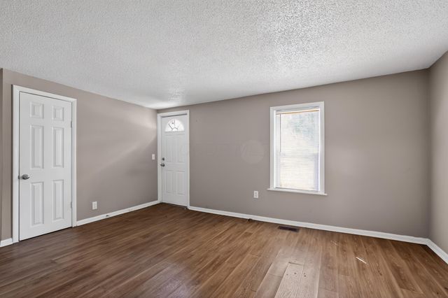 668 Erickson Avenue, Columbus, OH 43213